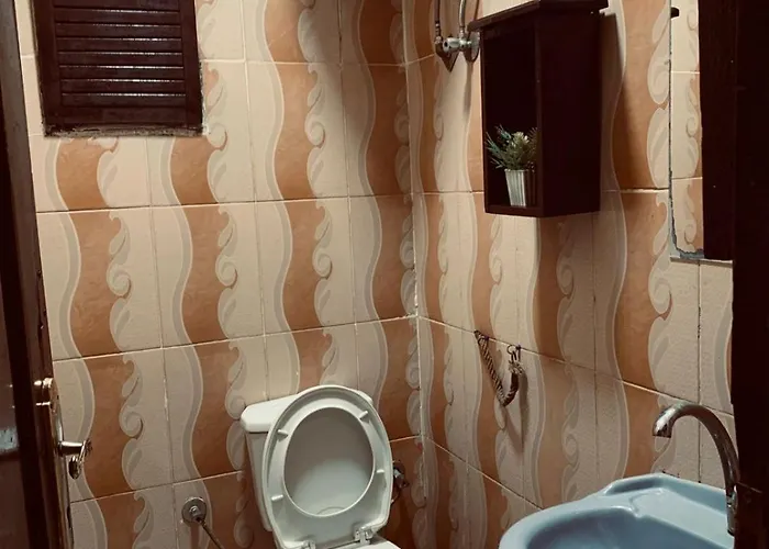 3 Nada House Eel Garden *